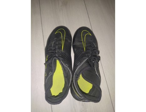Giyim Eşyası, Erkek Ayakkabı, 38, Nike Phantomgx Halı Saha Krampon