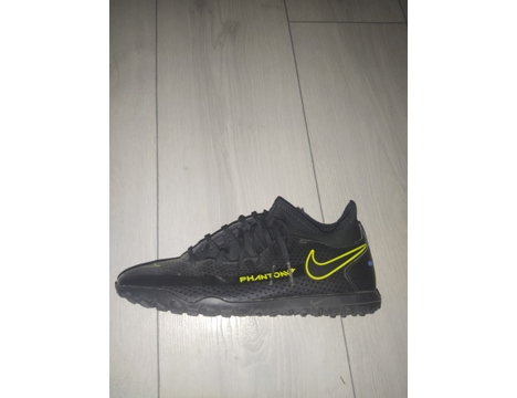 Giyim Eşyası, Erkek Ayakkabı, 38, Nike Phantomgx Halı Saha Krampon