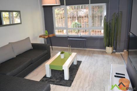 Emlak, Konut, 85 M2, 2+1, Bayındır Hastanesine Yakın Eşyalı Kiralık Daire