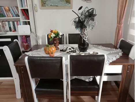 Mobilya, Masa ve Sandalyeler, Ahşap Masa, Yemek Masasi, Yemek Masası Acil Satılık