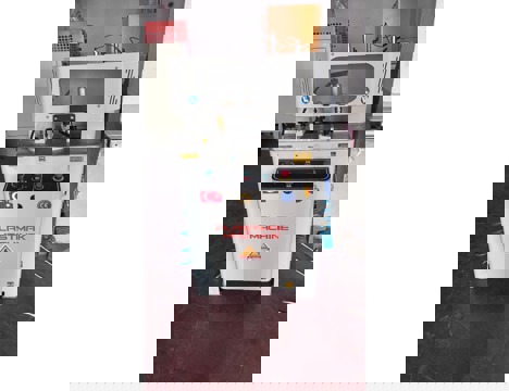 İş Makineleri, Alıştırma Makinaları (Pvc), Pvc Alüminyum , Plastmak 2 Seri Otomatik Kertme Alüminyum Pvc Hidr