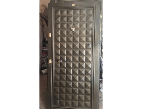 Ev, Bahçe Eşyaları, Kapı, Pencere, İkinci El Kapı Anahtarlı Kasalı Üsküdar İstanbul