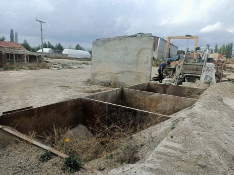 İş Makineleri, Briket Makinaları, Bims Makinesi, Hüba Makine 2014 Model 6Lı Manuel Bims Üretim Tesisi