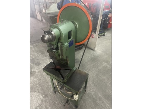 İş Makineleri, Pres (Metal), Yüce 5 Ton Eksantrik Pres Döküm Gövdeli İstanbul