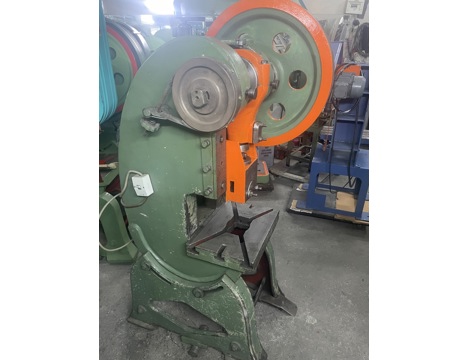 İş Makineleri, Pres (Metal), 30 Tonluk Eksantrik Pres Makinesi