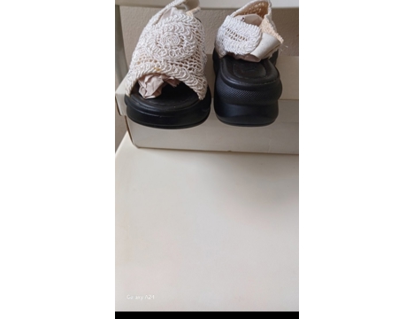 Giyim Eşyası, Bayan Ayakkabı, Dolgu Topuk Sandalet, Sıfır Dolgu Topuk Ortopedik Örme Sandalet 40 Numara İstanbul