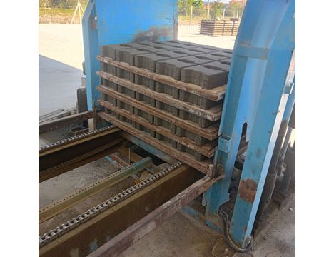 İş Makineleri, Parke, Bordür Makinaları, Kilit Taş Bims Makinesi, 25Li Çelik İç Briket Kilit Taş Makinesi