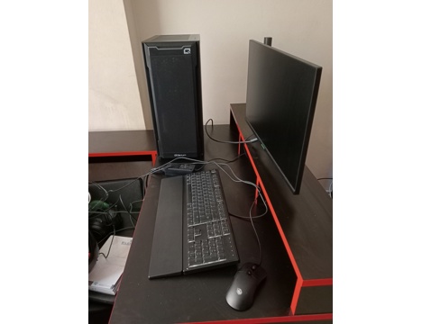 Masa Üstü, Bilgisayar Montiör+Stand Klavye Mouse