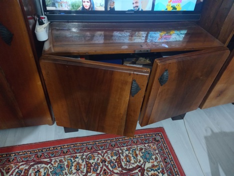 Mobilya, Diğer Mobilyalar, Antika 100 Yıllık Ceviz Ağacı Sandık İstanbul