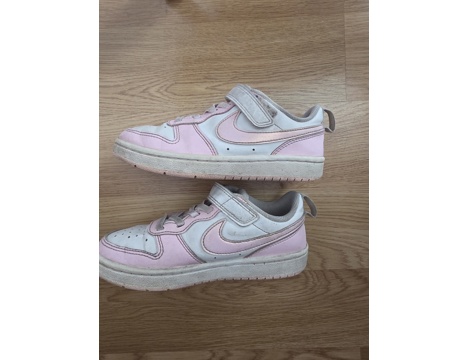 Giyim Eşyası, Çocuk Giyim, 7 Yaş, Kız Çocuğu Nike Spor Ayakkabı