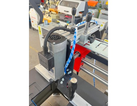 İş Makineleri, Freze Makinaları (Pvc), Anadolu Makina , Alüminyum Makinaları , Alüminyum Kopya Freze Yeni Yüksek Frekans Moto