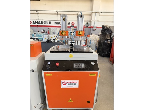 İş Makineleri, Komple Pvc Makinaları, Anadolu Makina , Pvc Makinaları Döner Tabla Kesimli 5 Li Set