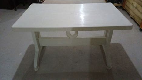 Dükkan, Ofis Eşyaları, Masa ve Sandalyeler, 2010, 4 Sandalye 1 Masa Takımı, Plastik Masa Takımı 1 Masa 4 Sandalye Sahibinden 
