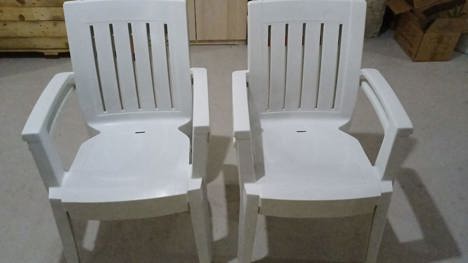 Dükkan, Ofis Eşyaları, Masa ve Sandalyeler, 2010, 4 Sandalye 1 Masa Takımı, Plastik Masa Takımı 1 Masa 4 Sandalye Sahibinden 