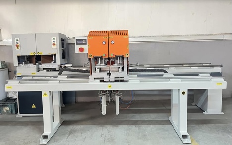 İş Makineleri, Kaynak Makinaları (Pvc), Anadolu Makinadan , Pvc Makinaları , Pvc Çift Kafa Kıl Kaynak 3 Metre Boyunda Bakımlı