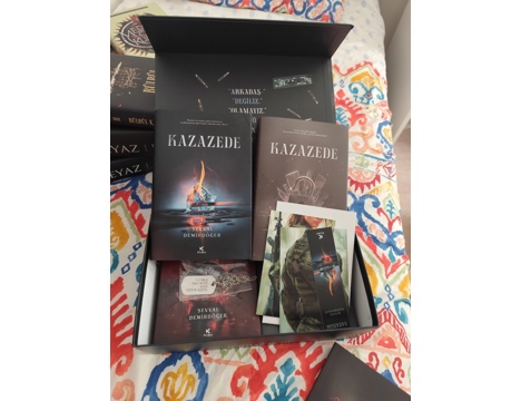 Kitap, Dergi, Romanlar (Yabancı Yazarlar), Kazazede 1-2-3-4 Kutulu Set Sahibinden İstanbul