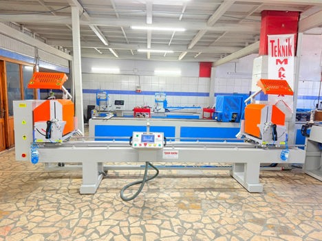 İş Makineleri, Kesme Makinaları (Pvc), Teknik Makina, Ful Otomatik Çift Köşe Kesim Pvc Makinaları