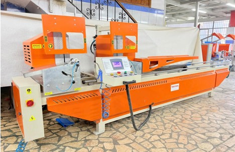 İş Makineleri, Kesme Makinaları (Pvc), Teknik Makina, Pvc Çift Köşe Kesim Pvc Makinaları