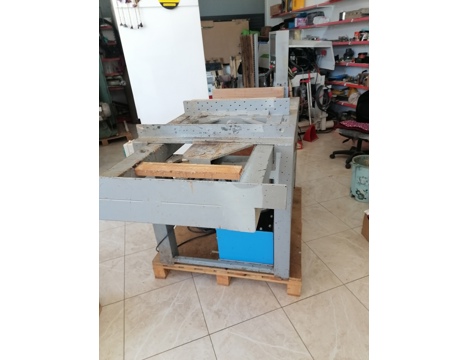 İş Makineleri, Diğer Marangoz Makinaları, Ankara Makina , Hidrolik Tip , Hidrolik Sandalye Dörtleme ve İkileme Makinası