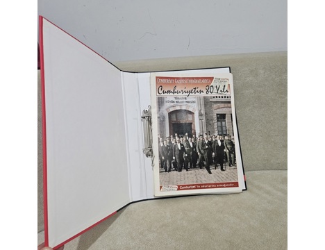 Antika Eşya, Dergi, Dergi Albüm, Cumhuriyet 80 Yılı Anı Kitabı Sıfır 280 Tl İstanbul
