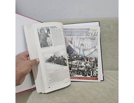 Antika Eşya, Dergi, Dergi Albüm, Cumhuriyet 80 Yılı Anı Kitabı Sıfır 280 Tl İstanbul