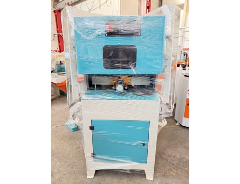 İş Makineleri, Temizleme Makinaları (Pvc), Anadolu Makinadan , Yenş, Pvc Makinaları , 220 Volt Pvc Köşe Temizleme Makinası Ye