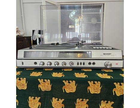 Antika Eşya, Pikap Radyo Kasetçalar, Sharp Sg-100X Vintage Pikap Radyo Seti 2.750 Tl İstanbul