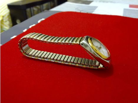 Takılar, Saatler, Swatch Irony Orjinal Çalışmayan Bozulmuş Olan Saat